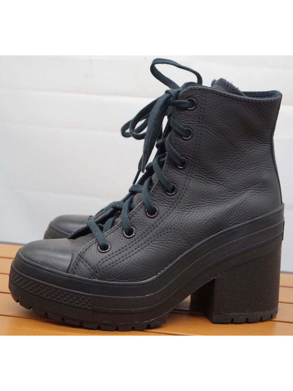 Converse Chuck 70 De Luxe Heel Leather High Boots Womens Size 7.5 Black Shoes